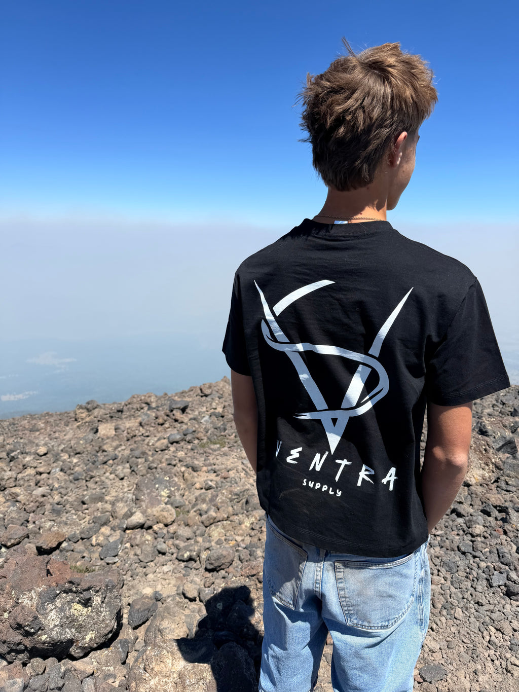 New drop black Ventra tee