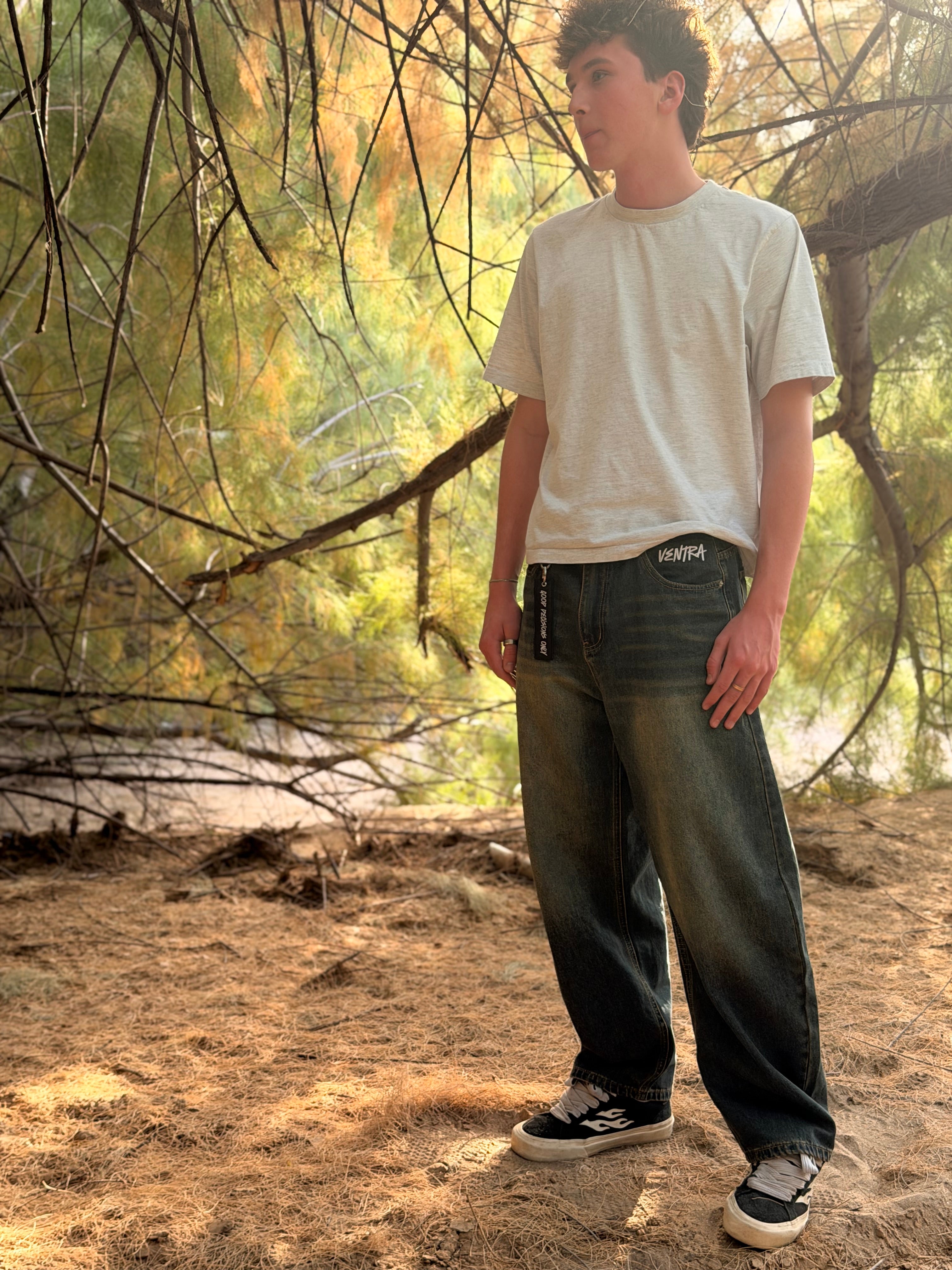Wide leg baggy Ventra jeans