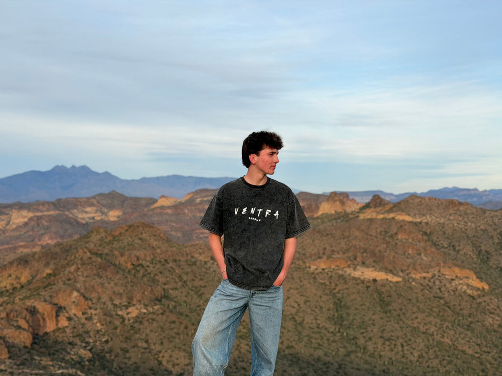 Oveesized Ventra classic tee￼